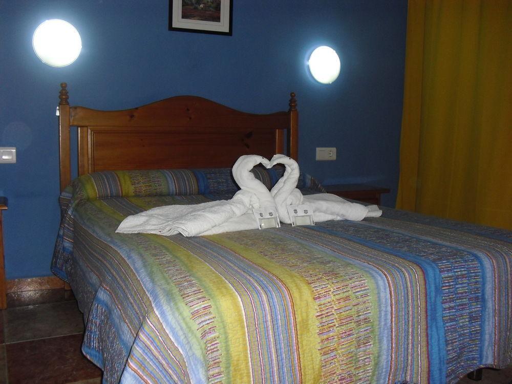 Virgen Del Rocio II Hotel Torremolinos Bagian luar foto
