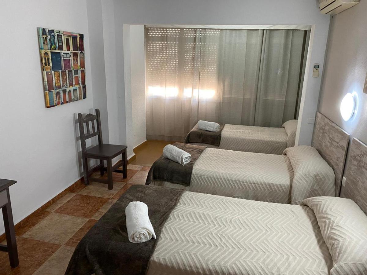 Virgen Del Rocio II Hotel Torremolinos Bagian luar foto
